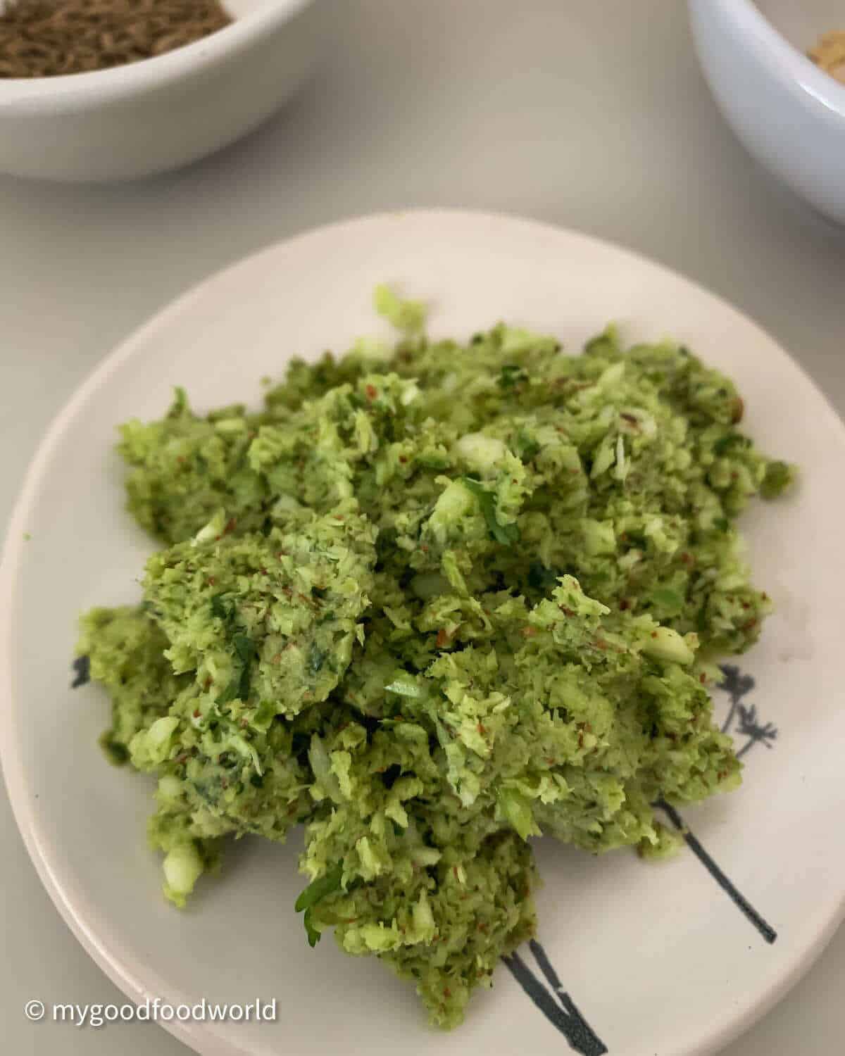 Fresh coconut and green chilli ground into a coarse paste.